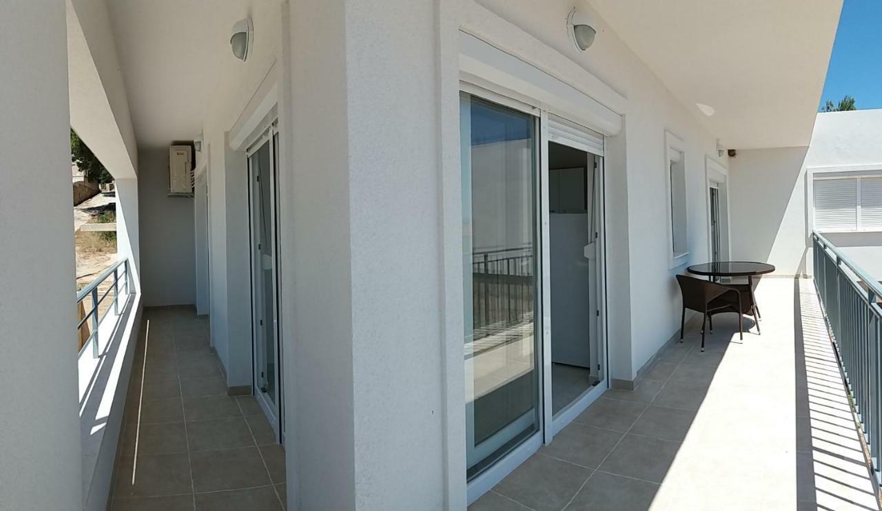 Apartments Toro Sveta Nedelja  Exterior photo
